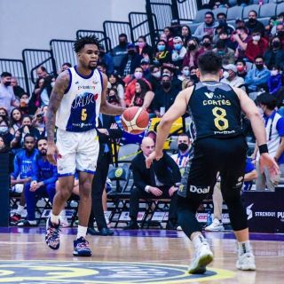 Fuerza Regia barre a Astros y conquista el bicampeonato