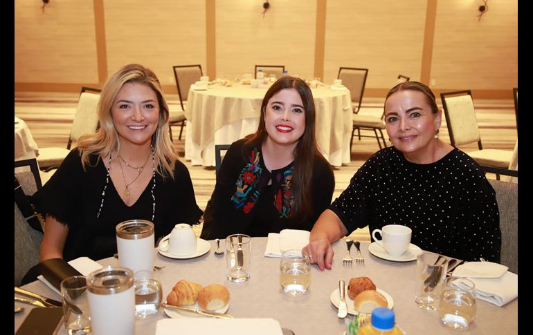 Fernanda Barragán, Selene de Aguinaga y Susana Padilla. GENTE BIEN JALISCO/TONY MARTÍNEZ
