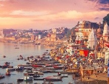 En 2019, el gobierno prohibió la venta y el consumo de carne a 250 metros de todos los templos y sitios históricos de Benarés. NARVIKK/GETTY IMAGES