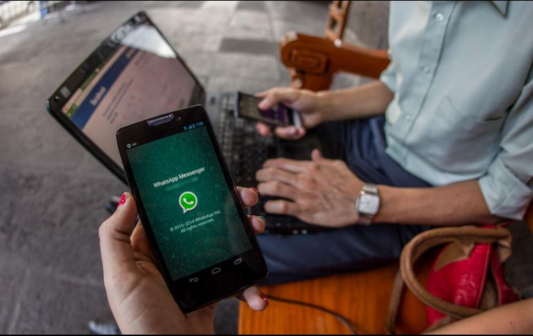 Además, el portal de filtraciones de la app, WABetaInfo, también dio a conocer que WhatsApp para escritorio planea extender el límite para eliminar un mensaje. EL INFORMADOR / ARCHIVO