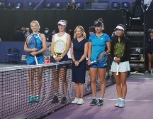 Barbora Krejcikova, Katerina Siniakova, Chris Evert, Elise Mertens y Su-Wei hsieh. GENTE BIEN JALISCO/TONY MARTÍNEZ