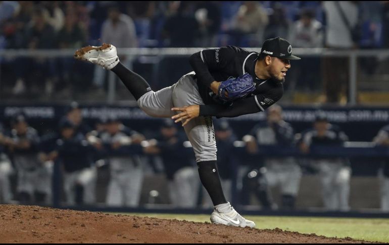 Jalisco no pudo reponerse en la pizarra y ahora tendrá que ganar este jueves si no quiere que Sultanes se quede con la serie (19:30 horas). TWITTER/@charrosbeisbol