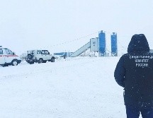 Tragedia. La policía llegó a auxiliar a los mineros con vida. EFE