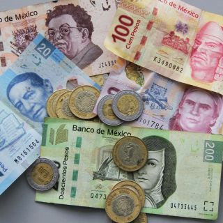 Salario mínimo: AMLO celebra que sector empresarial proponga aumento