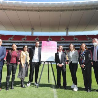 Contemplan amistoso para Chivas ante West Ham