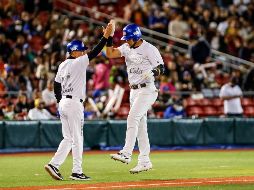 Un rally de tres carreras en el séptimo rollo fue la clave para que los Charros remontaran. TWITTER/charrosbeisbol
