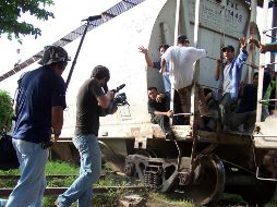 Fotografía cedida por Fraguacine que muestra la grabación del documental 
