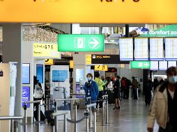 Aunque la respuesta inicial global al COVID-19 fue criticada de ser lenta y caótica, la reacción a la nueva variante fue rápida. AFP/K. Tribouillard