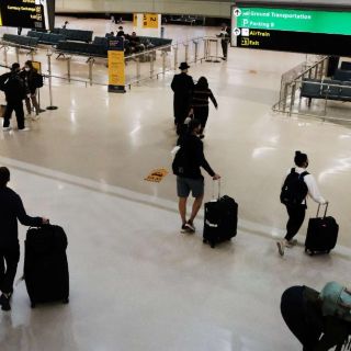 López-Gatell da "por hecho" que variante ómicron llegará a México