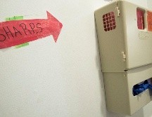Los opositores consideran los sitios como un fracaso moral que básicamente autoriza el consumo de derogas. Las leyes federales prohíben operar un lugar para consumo de narcóticos. AP / ARCHIVO