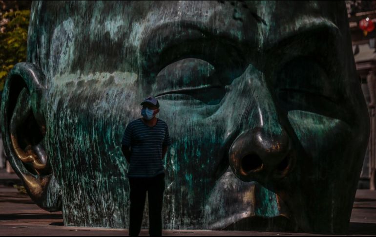 El mandatario jalisciense reiteró que no hay variaciones de consideraciones ni en casos activos, mortalidad ni hospitalizaciones, aunque pidió a la gente no bajar la guardia. EL INFORMADOR / ARCHIVO