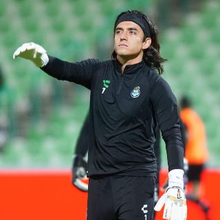 Carlos Acevedo dejaría Santos Laguna para fichar con equipo de Europa