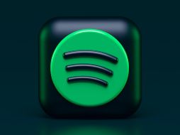 Taylor Swift y Bad Bunny lideraron el listado de los artistas más escuchados en Spotify este año. UNSPLASH/ ALEXANDER SHATOV