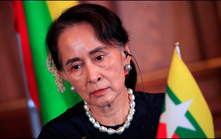 Los abogados de Suu Kyi, a los que la junta militar ha prohibido hablar con los medios de comunicación, señalan que su representada niega todas las acusaciones presentadas en su contra. EFE / ARCHIVO