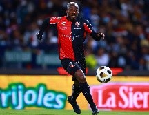 Julián Quiñones sufrió una dolorosa torcedura justo en la recta final del duelo ante Pumas. IMAGO7/ARCHIVO