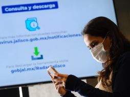 Con la herramienta en los teléfonos celulares se podrá identificar a algún usuario contagiado de COVID y avisar a los contactos con quienes estuvo. ESPECIAL/SSJ