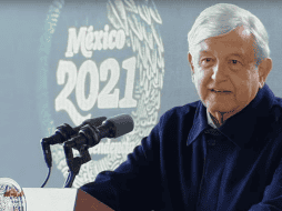 AMLO señala que sus adversarios pensaron que su gobierno continuaría con la misma política económica, para beneficio de minorías, dándole la espalda al pueblo, permitiendo la corrupción y el saqueo de bienes. YOUTUBE / Gobierno de México