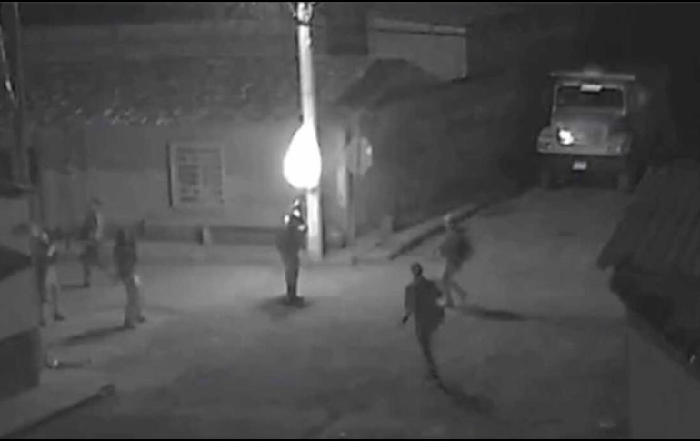 Algunas familias se refugiaron en las habitaciones o baños de sus viviendas al escuchar los disparos. ESPECIAL