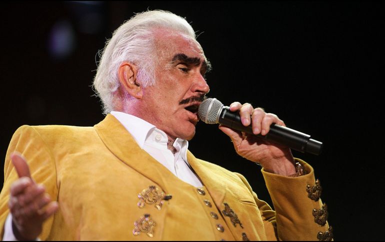 Familiares están al tanto de la salud de Vicente Fernández. EL INFORMADOR / ARCHIVO