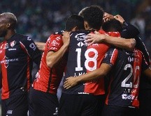 POR LA HOMBRADA. Atlas deberá remontar el marcador adverso ante el León este domingo en el Jalisco. IMAGO7