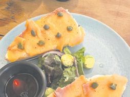 Molletes de salmón, una experiencia memorable digna de volver, disfrutar y recomendar. ESPECIAL