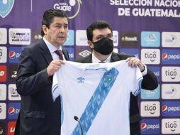 Luis Fernando Tena reemplazó al guatemalteco Amarini Villatoro, removido de su cargo en junio después de la eliminación de Guatemala en la segunda ronda rumbo a Catar 2022. EFE / ARCHIVO