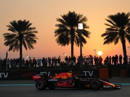 Vista del automóvil Red Bull de 