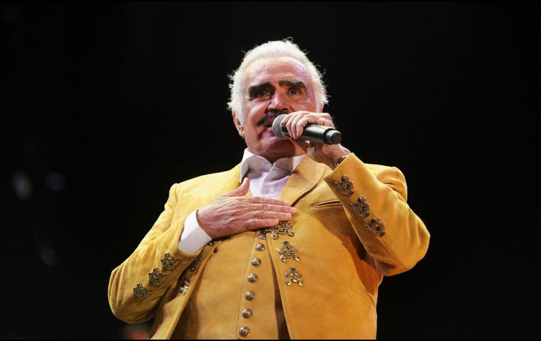 Nacido el 17 de febrero de 1940 en Huentitán el Alto, Vicente Fernández se hizo parte de la memoria colectiva mexicana con canciones como 