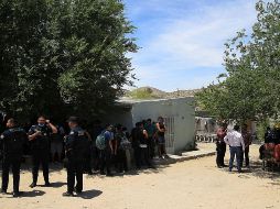 En total había dentro de la vivienda 50 personas originarias de El Salvador, Guatemala, Honduras y Nicaragua. SUN/ARCHIVO