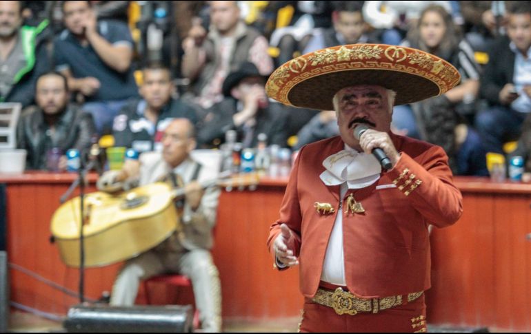 Para Ávalos, la muerte de Vicente Fernández se trata de un golpe fuerte para México. EL INFORMADOR/ARCHIVO