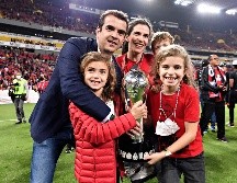 UNA NIÑA FIEL. José Riestra festejó el título con su familia. Apenas una semana antes, la celebración de su hija por pasar a la final se había hecho viral. IMAGO7