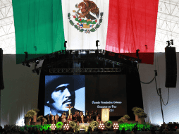 Familia, amigos y seguidores dan el último adiós a Vicente Fernández. EL INFORMADOR/ A. Camacho