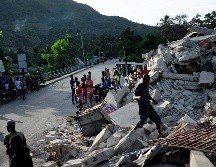 Haití, el país más pobre de América Latina, enfrenta una fuerte escasez de combustibles, debido a que pandillas acaparan una parte de la red de suministro. AP / ARCHIVO