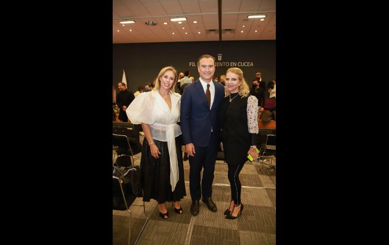 Karina Lomelí, Manuel Herrera y Efy Chávez.GENTE BIEN JALISCO/TONY MARTÍNEZ