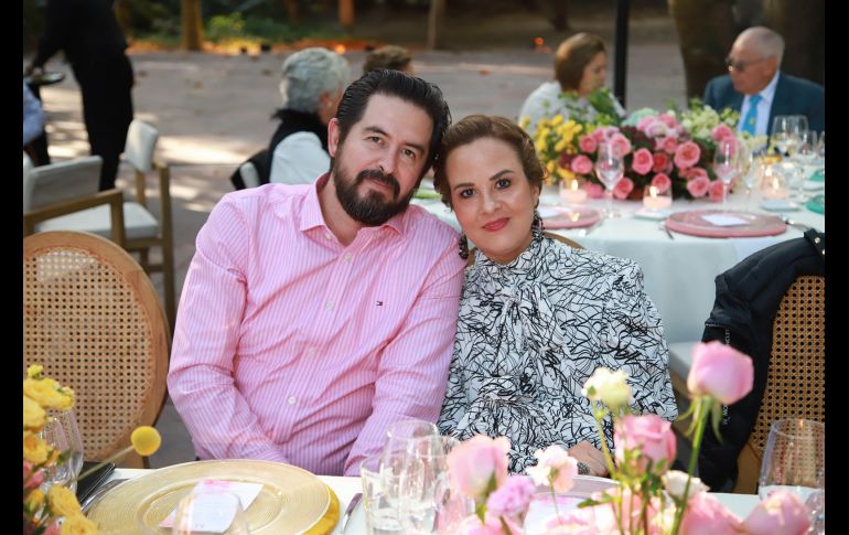 Adán Castro y Martha Moreno.GENTE BIEN JALISCO/TONY MARTÍNEZ