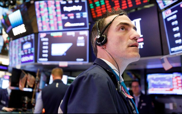 Según datos al término de la sesión en la Bolsa de Nueva York, el Dow Jones restó 106.77 puntos. EFE/ARCHIVO
