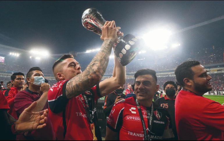 Con poco. Si bien Franco Troyansky (foto) no llegó con gran cartel a los Zorros, su pobre aporte en la cancha no le impidió cargar el trofeo de campeón. Imago7