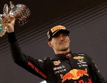 Max Verstappen conservará el título de campeón del mundo que le será entregado este jueves en la gala de premios de la FIA en París. AFP / ARCHIVO