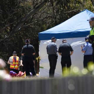 Castillo inflable se eleva 10 metros en Australia; mueren 5 niños
