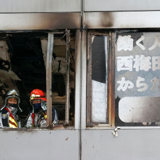 Japón: Incendio en edificio deja al menos 27 muertos