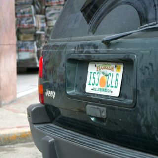 Proponen sumar a Jalisco al plan federal para regular autos chocolate