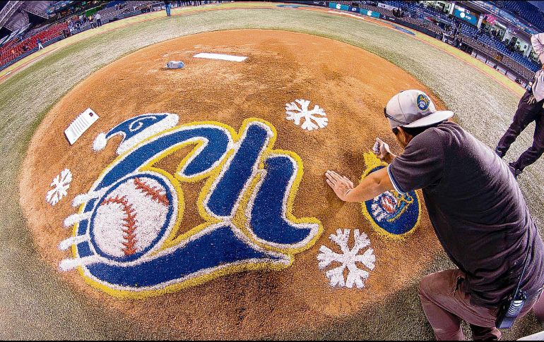 Espectacular. La novena jalisciense se prepara con todo detalle para recibir a su afición en los últimos duelos de l calendario en casa, antes de iniciar los playoffs. @charrosbeisbol