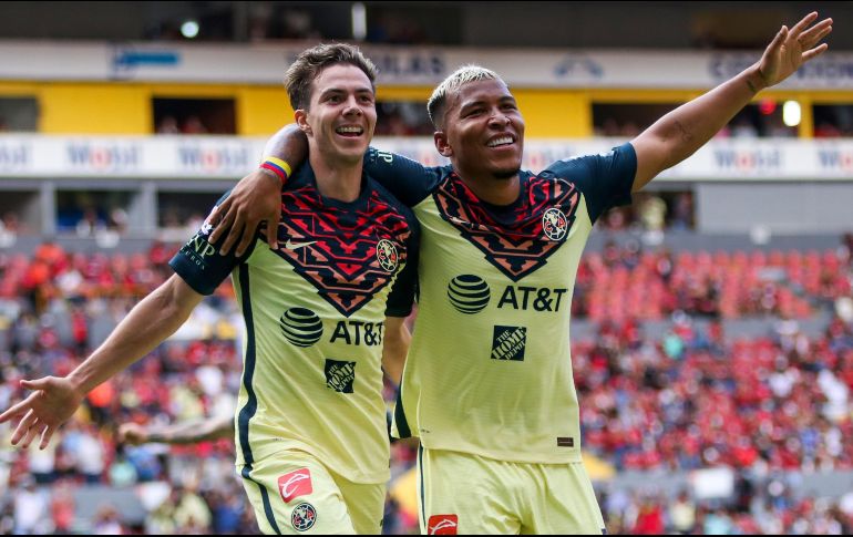 Sebastián Córdova (I) jugó 81 partidos de Liga con Las Águilas y anotó 15 goles. IMAGO7