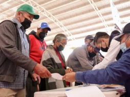 El apoyo es de dos mil pesos por hectárea afectada en cultivos básicos y de tres mil pesos por hectárea afectada en cultivos perennes. CORTESÍA/Gobierno de Jalisco