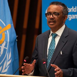 OMS: Campañas de refuerzos prolongarían pandemia de COVID