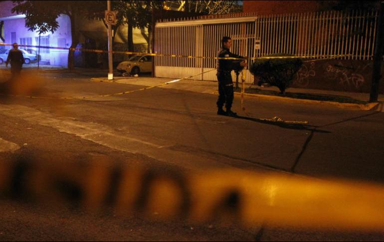 Personal de servicios médicos corroboró el deceso, pero también hizo mención que no es posible distinguir el género debido a las condiciones en que se encuentra el cuerpo. EL INFORMADOR / ARCHIVO