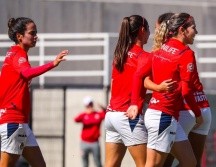 GOLEAN. Las anotaciones corrieron por cuenta de Rubí Soto, Luisa de Alba y Alicia Cervantes, quien colaboró con un doblete. TWITTER/@ChivasFemenil