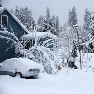 En imágenes: Fuerte tormenta invernal congela el norte de California