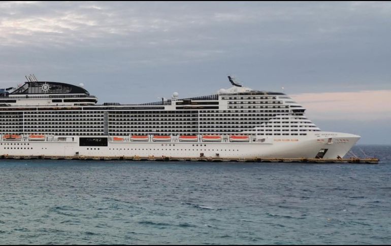 Autoridades estatales han impedido el desembarco de pasajeros de cruceros con brotes de COVID. EFE/ARCHIVO