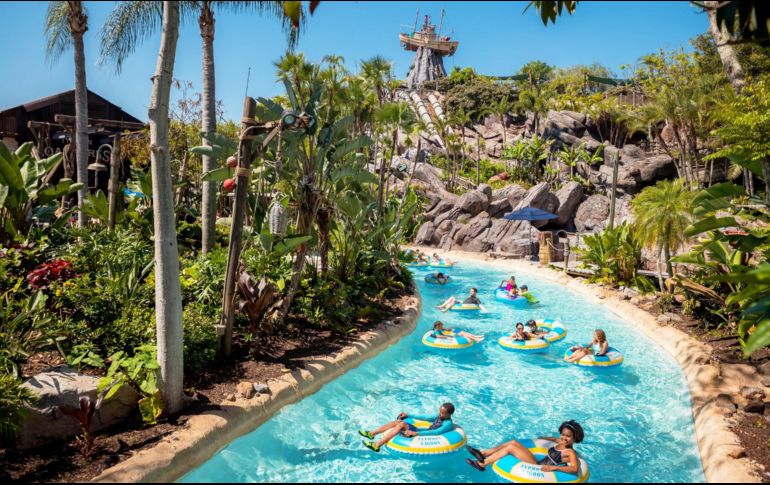 Fotografía cedida por Disney World que muestra la atracción Castaway Creek dentro del parque Thypoon Lagoon en Orlando. EFE / DISNEY WORLD